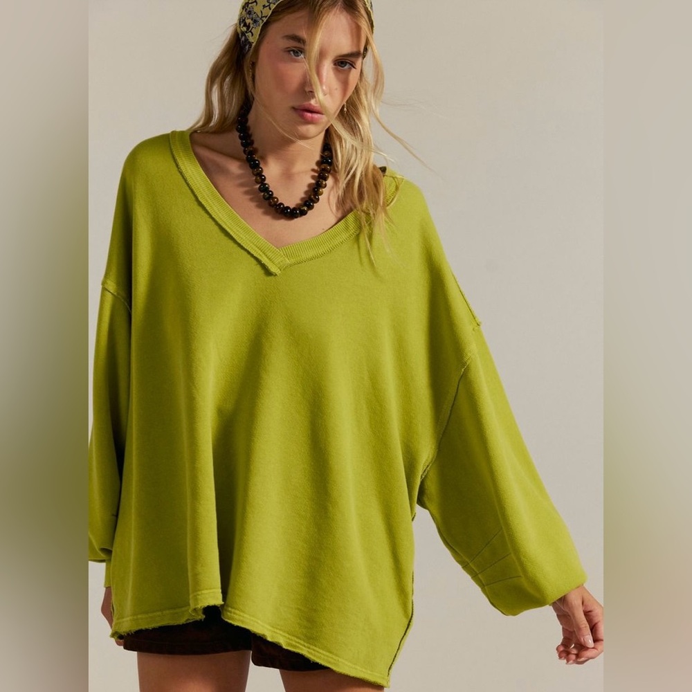 Free People We The Free Venice V-Neck Sweatshirt; Color- Camper; Size XS